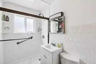 12406 SE Raymond St, Portland, OR 97236 - Photo 22