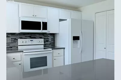1221 NW 148th Cir, Vancouver, WA 98685 - Photo 10