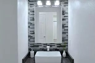 1221 NW 148th Cir, Vancouver, WA 98685 - Photo 6