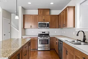 15079 NW Rossetta St, Portland, OR 97229 - Photo 8