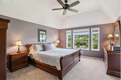 9625 NW Fleischner St, Portland, OR 97229 - Photo 20