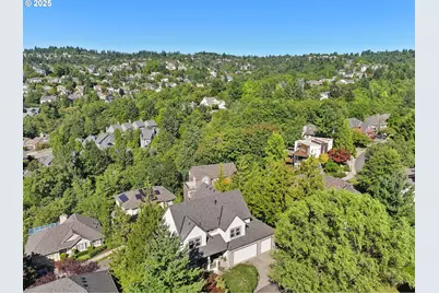 9625 NW Fleischner St, Portland, OR 97229 - Photo 46