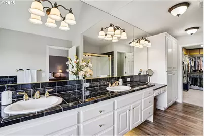 9625 NW Fleischner St, Portland, OR 97229 - Photo 24