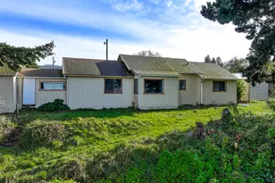 95707 Jerry's Flat Rd, Gold Beach, OR 97444 - Photo 12