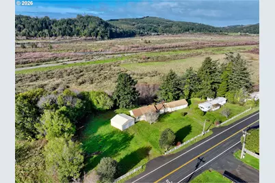 95707 Jerrys Flat Rd, Gold Beach, OR 97444 - Photo 6
