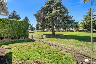 401 S Cascade Dr, Woodburn, OR 97071 - Photo 26