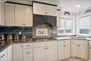585 E McAdams Rd, Longview, WA 98632 - Photo 12