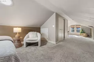 3330 NE 38th Ave, Portland, OR 97212 - Photo 22