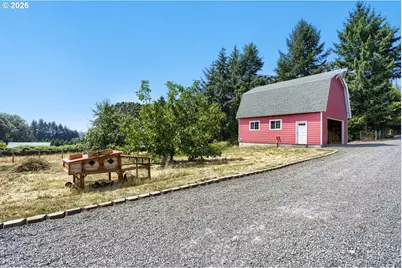 14788 NE David Ct, Newberg, OR 97132 - Photo 36