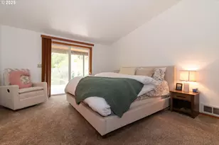 2040 23rd St, Florence, OR 97439 - Photo 18