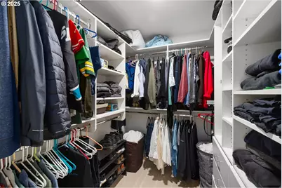 1133 NW 11th Ave #305, Portland, OR 97209 - Photo 18