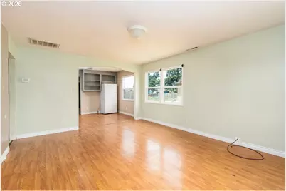 307 Cypress St, Longview, WA 98632 - Photo 4