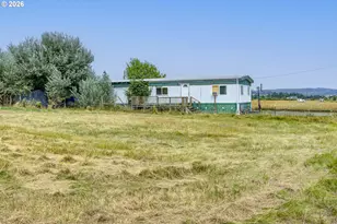 82784 Howe Ln, Creswell, OR 97426 - Photo 10