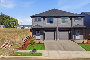 306 E Wilson St, Carlton, OR 97111 - Photo 2