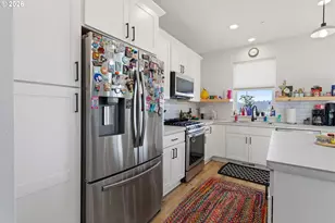 10531 SE 162nd Ave, Happy Valley, OR 97086 - Photo 8