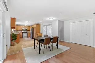 5585 NW Peregrine Pl, Portland, OR 97229 - Photo 12
