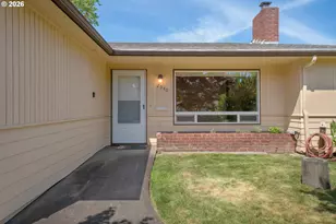 2540 Tyler St, Eugene, OR 97405 - Photo 4