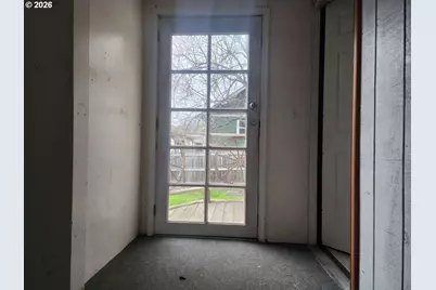 1337 NE Freemont Ave, Roseburg, OR 97470 - Photo 18