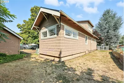 12770 SW 3rd St, Beaverton, OR 97005 - Photo 36