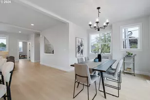 6022 SW 18th Dr, Portland, OR 97239 - Photo 10