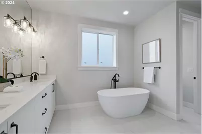 6022 SW 18th Dr, Portland, OR 97239 - Photo 30