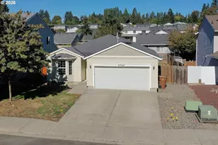 35340 Oakwood Dr, Saint Helens, OR 97051 - Photo 2