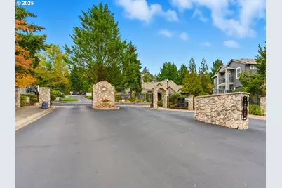 640 Springtree Ln, West Linn, OR 97068 - Photo 36