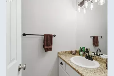 640 Springtree Ln, West Linn, OR 97068 - Photo 16