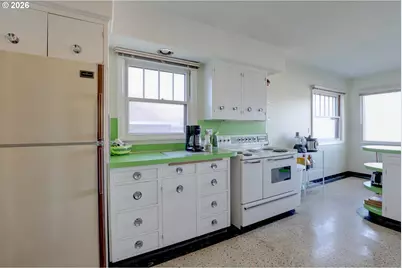 1125 E 8th St, The Dalles, OR 97058 - Photo 24