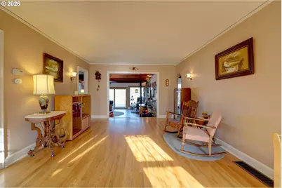 1125 E 8th St, The Dalles, OR 97058 - Photo 6