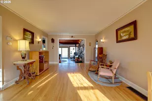 1125 E 8th St, The Dalles, OR 97058 - Photo 6