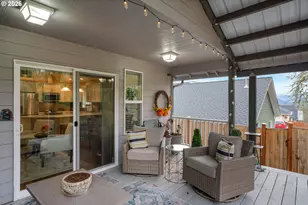 1810 NE Alameda Ave, Roseburg, OR 97470 - Photo 36