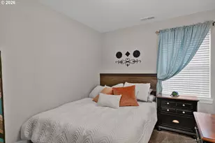 1810 NE Alameda Ave, Roseburg, OR 97470 - Photo 24