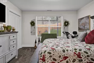 1810 NE Alameda Ave, Roseburg, OR 97470 - Photo 14