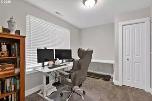 1810 NE Alameda Ave, Roseburg, OR 97470 - Photo 26