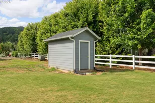 121 Wild Goose Ln, Roseburg, OR 97470 - Photo 40