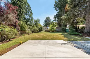 10530 SW Johnson St, Portland, OR 97223 - Photo 18