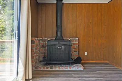 1523 N Tenmile, Lakeside, OR 97449 - Photo 6