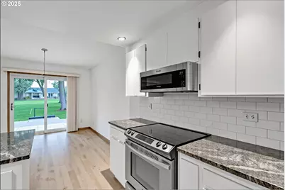 2512 SE Baypoint Dr #37, Vancouver, WA 98683 - Photo 16