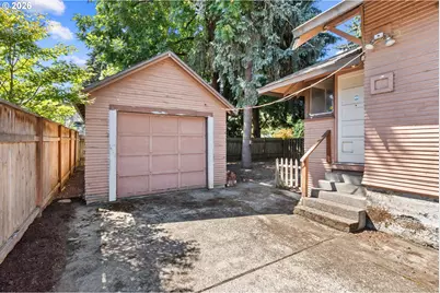 225 W Arlington St, Gladstone, OR 97027 - Photo 42