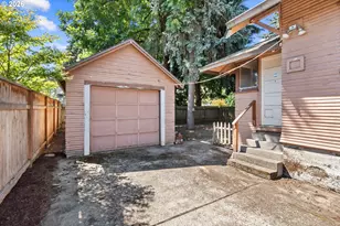 225 W Arlington St, Gladstone, OR 97027 - Photo 42