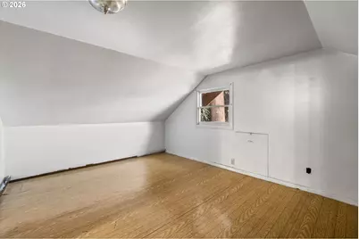 225 W Arlington St, Gladstone, OR 97027 - Photo 30