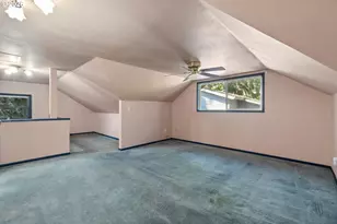 225 W Arlington St, Gladstone, OR 97027 - Photo 30