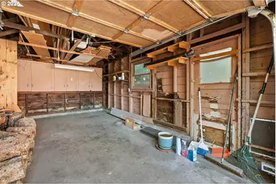 225 W Arlington St, Gladstone, OR 97027 - Photo 40