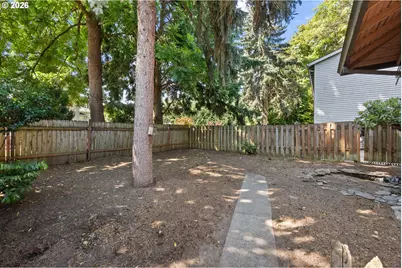 225 W Arlington St, Gladstone, OR 97027 - Photo 38
