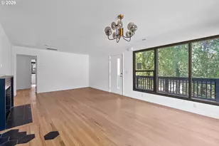 9637 SW Spring Crest Dr, Portland, OR 97225 - Photo 12