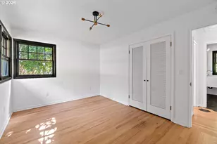 9637 SW Spring Crest Dr, Portland, OR 97225 - Photo 22