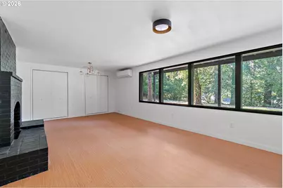9637 SW Spring Crest Dr, Portland, OR 97225 - Photo 30