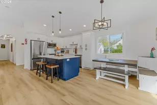 461 NW Jefferson Ave, Stevenson, WA 98648 - Photo 12