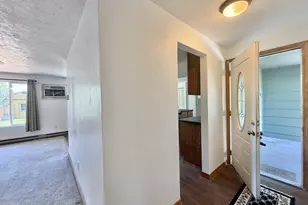 610 NW Bridge St, John Day, OR 97845 - Photo 2